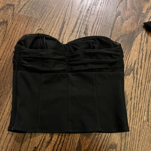 Reformation Top (Size S) - Picture 2 of 6